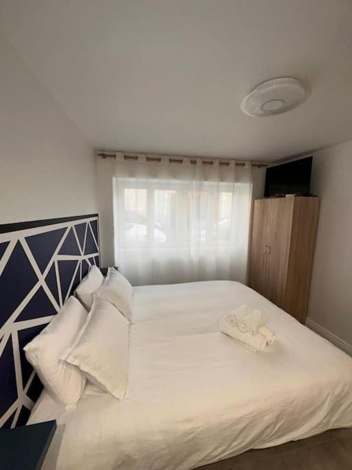 Appartamento Studio 3 Au Coeur De Périgueux Esterno foto